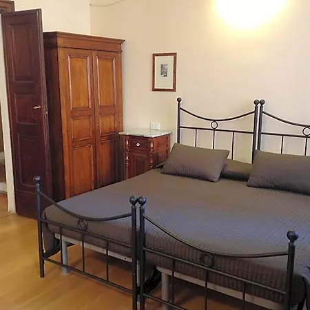 San Francesco Bedrooms 3* Urbino