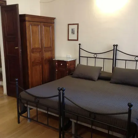 San Francesco Bedrooms Urbino